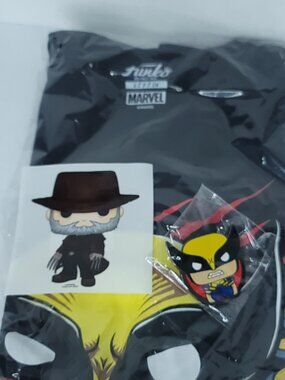Funko POP! Tee Wolverine Marvel Collector Corps Small T-Shirt Pin Sticker Bonus